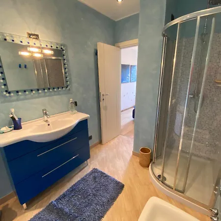 Holiday home Casa Motta - Great Apartment, Lakeview And Shared Pool Stresa