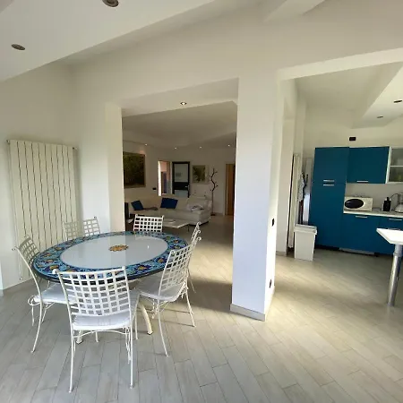 Casa Motta - Great Apartment, Lakeview And Shared Pool *