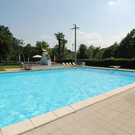 Casa Motta - Great Apartment, Lakeview And Shared Pool *