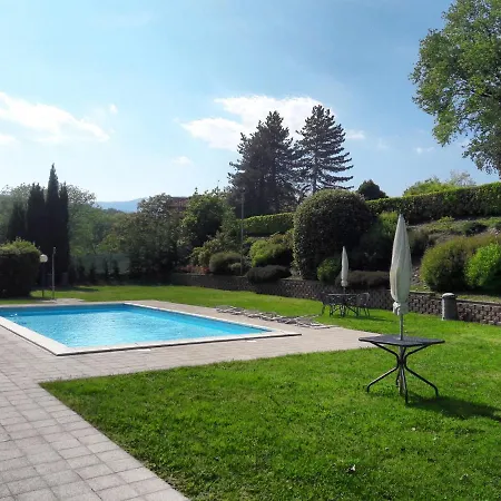 Casa Motta - Great Apartment, Lakeview And Shared Pool